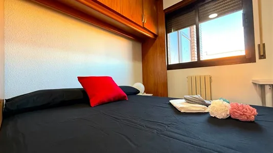 Rooms in Zaragoza - photo 4