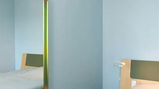 Rooms in Saint-Étienne - photo 9