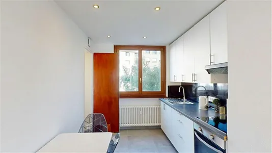 Rooms in Saint-Julien-en-Genevois - photo 8