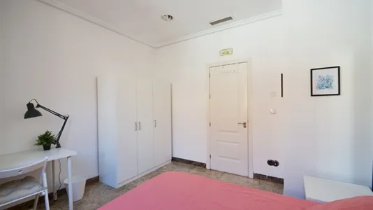 Rooms in Madrid Chamberí - photo 5
