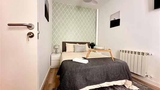 Rooms in Madrid Centro - photo 1