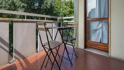 Room for rent in Milano Zona 6 - Barona, Lorenteggio, Milan