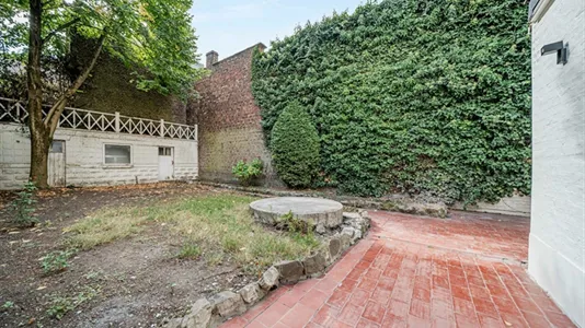 Rooms in Charleroi - photo 9