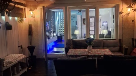 Houses in Huddinge - photo 9