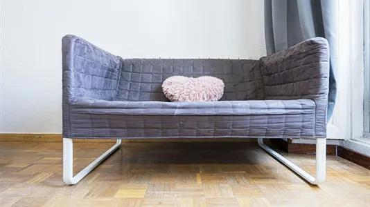 Rooms in Madrid Centro - photo 8