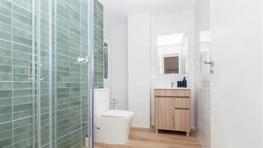 Rooms in Valencia Extramurs - photo 7