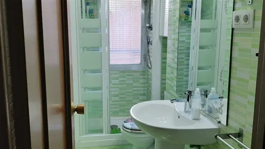 Rooms in Madrid Ciudad Lineal - photo 5