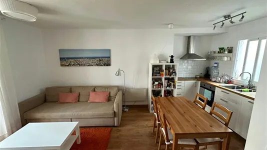 Apartments in L'Hospitalet de Llobregat - photo 2