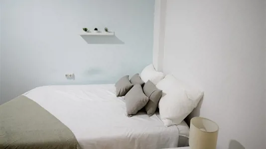 Rooms in Barcelona Sant Andreu - photo 3