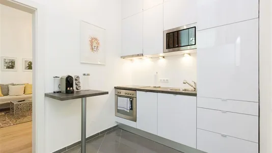 Apartments in Vienna Alsergrund - photo 8