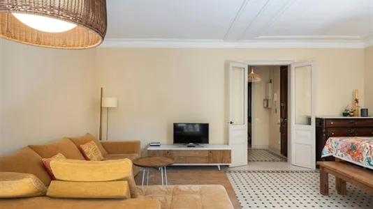 Apartments in Barcelona Ciutat Vella - photo 5