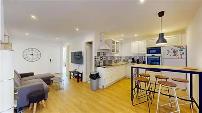 Room for rent in Orléans, Centre-Val de Loire