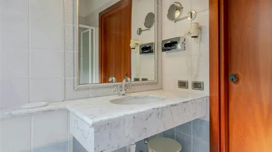 Rooms in Ferrara - photo 8