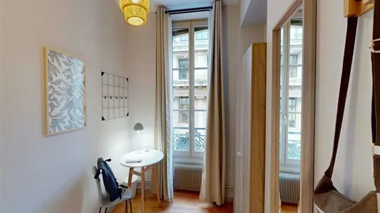 Rooms in Lyon - photo 3
