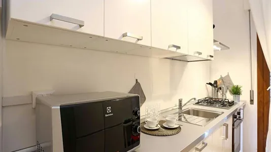 Rooms in Roma Municipio XIV – Monte Mario - photo 10