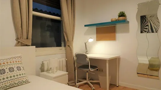 Rooms in Madrid Chamberí - photo 2