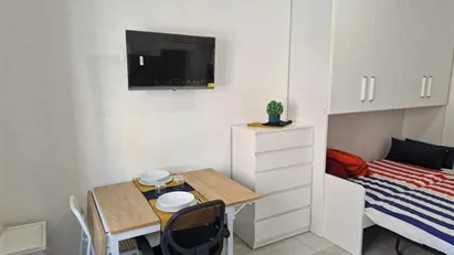 Room for rent in Turin, Piemonte