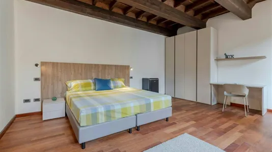 Rooms in Ferrara - photo 2