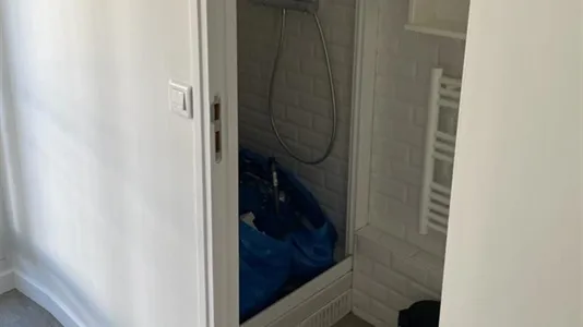 Apartments in Paris 17ème arrondissement - photo 7