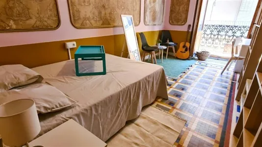 Rooms in Valencia Ciutat Vella - photo 5