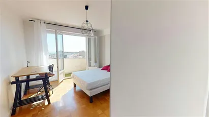 Room for rent in Clermont-Ferrand, Auvergne-Rhône-Alpes