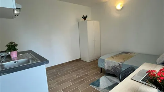 Apartments in Créteil - photo 4