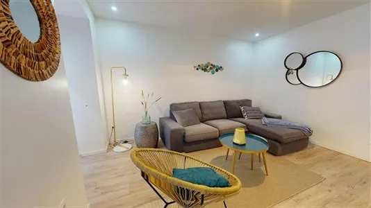 Apartments in Saint-Étienne - photo 2