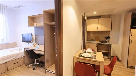 Rooms in Pamplona/Iruña - photo 2