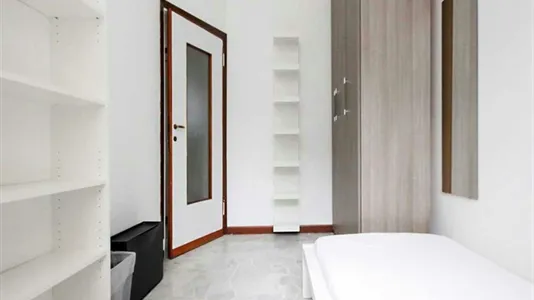 Rooms in Milano Zona 6 - Barona, Lorenteggio - photo 2
