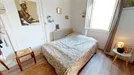 Room for rent, Dijon, Bourgogne-Franche-Comté, &lt;span class=&quot;blurred street&quot; onclick=&quot;ProcessAdRequest(13427564)&quot;&gt;&lt;span class=&quot;hint&quot;&gt;See streetname&lt;/span&gt;[xxxxxxxxxxxxx]&lt;/span&gt;