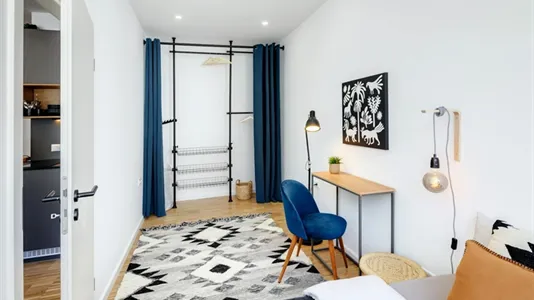 Apartments in Location is not specified - photo 6