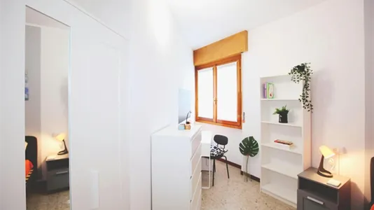 Rooms in Lecco - photo 4