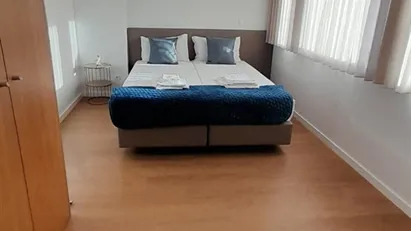 Room for rent in Porto (Distrito)