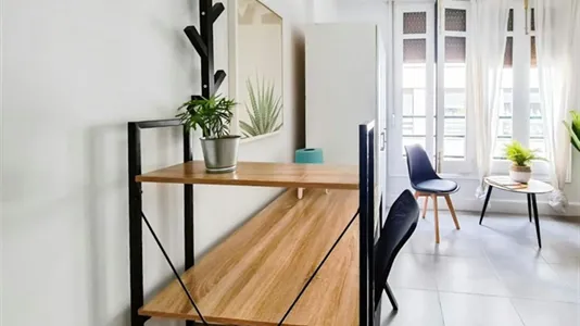 Rooms in Valencia Ciutat Vella - photo 3