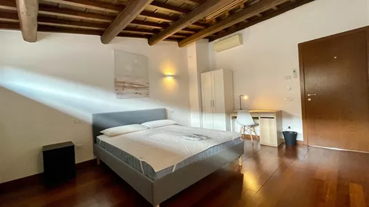 Rooms in Padua - photo 3