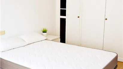 Room for rent in Madrid Chamberí, Madrid