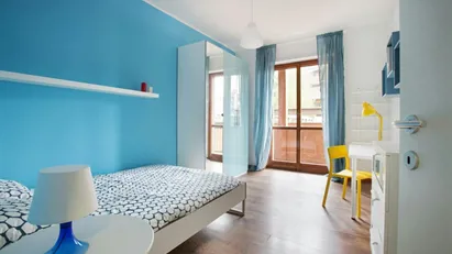 Room for rent in Milano Zona 6 - Barona, Lorenteggio, Milan