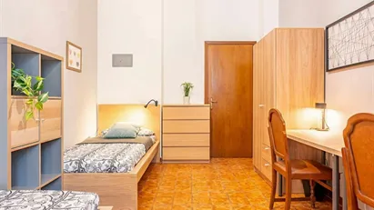 Room for rent in Milano Zona 9 - Porta Garibaldi, Niguarda, Milan