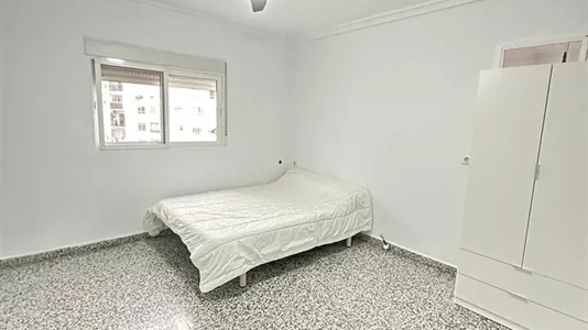 Rooms in Valencia L'Eixample - photo 3