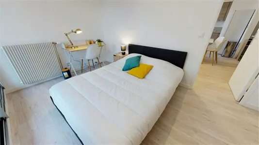 Rooms in Lyon - photo 3