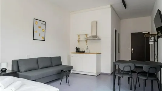 Apartments in Berlin Neukölln - photo 5