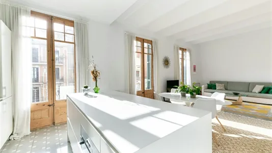 Apartments in Barcelona Eixample - photo 9