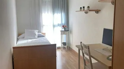 Room for rent in Barcelona Nou Barris, Barcelona