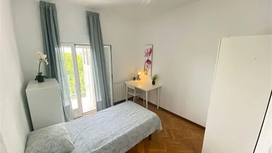 Rooms in Madrid Puente de Vallecas - photo 1