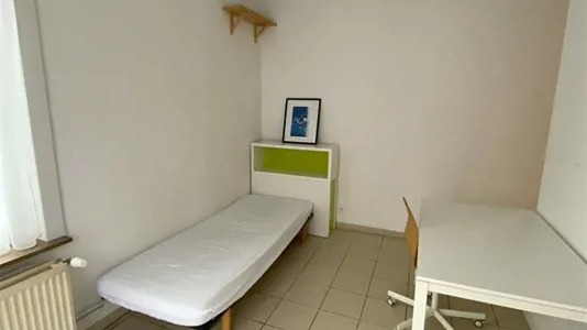 Rooms in Brussels Vorst - photo 3