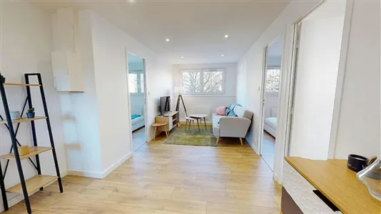 Rooms in Grenoble - photo 4