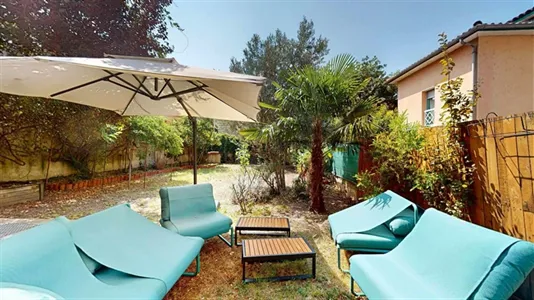 Rooms in Toulouse - photo 9