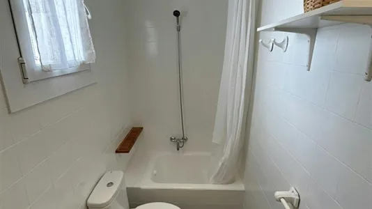 Rooms in Barcelona Eixample - photo 5