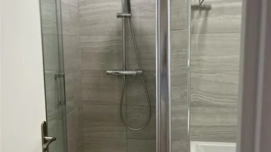 Apartments in Paris 16éme arrondissement (North) - photo 7