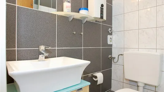 Apartments in Location is not specified - photo 6